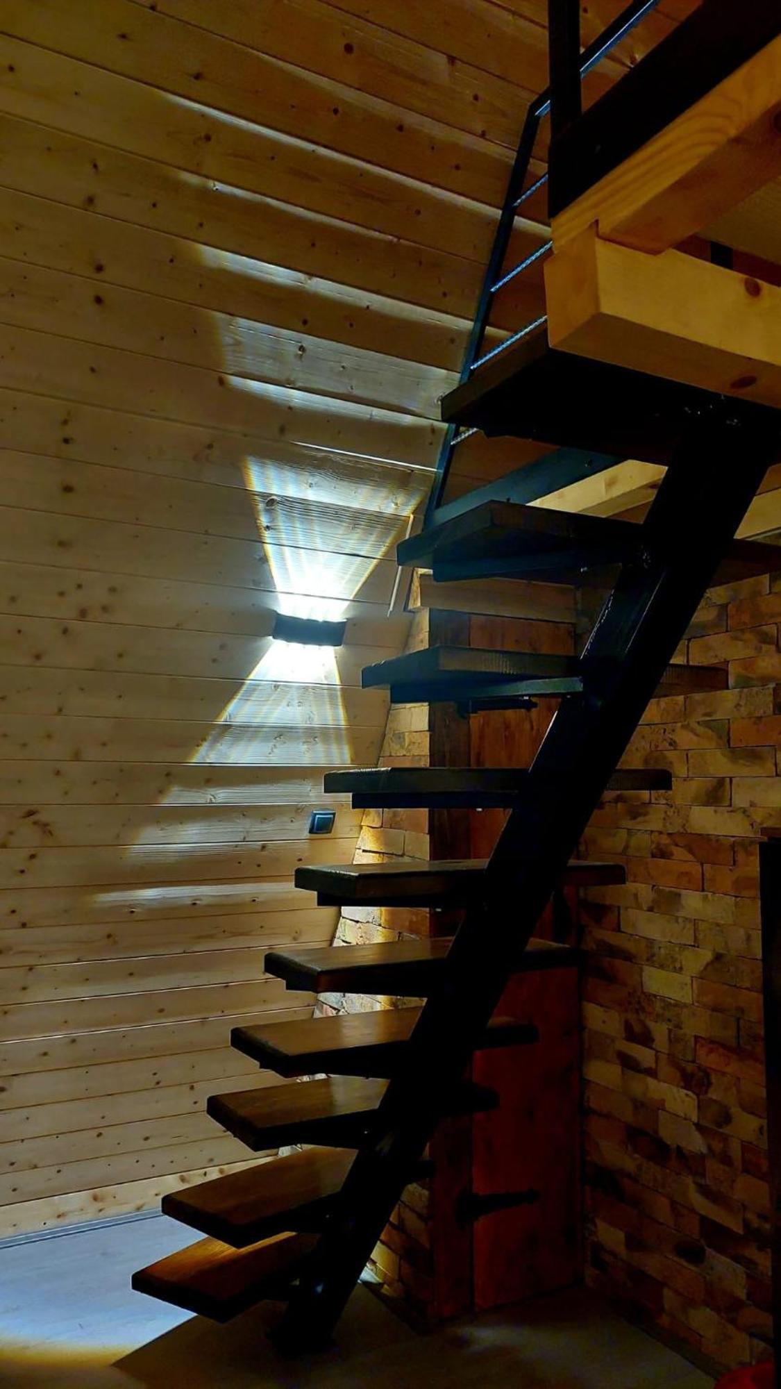 Luna Kuca- Devojacki Bunar Holiday home *