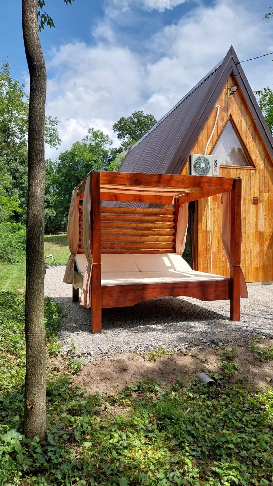 Holiday home Luna Kuca- Devojacki Bunar *